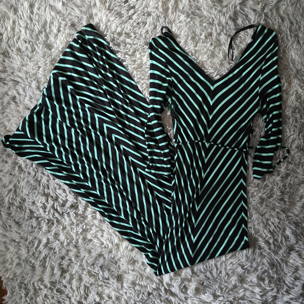 Motherhood Maternity Super Maxi Chevron Striped Dress - Size Small - Picture 3 of 6